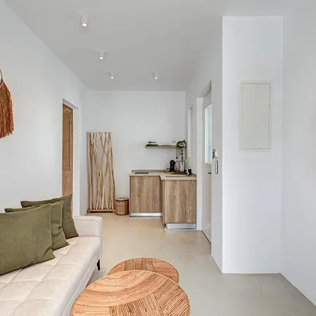 Silver Thea * Páros